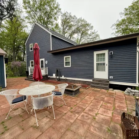 Beautiful 6 Bedroom Cabin on 1100 Acre Lake in Fryeburg Maine