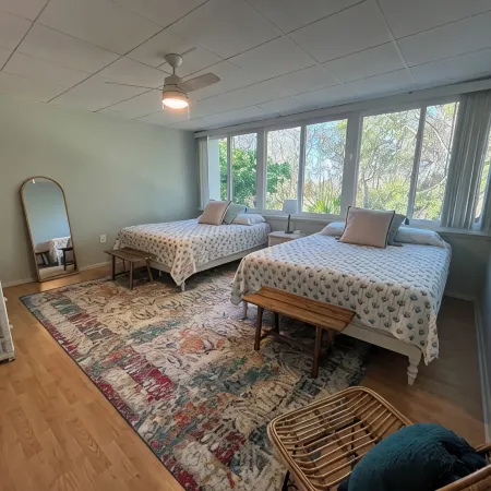 Family Friendly Condo minutes to beach w/ large pool and private outdoor space.