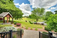 Come relax in a family friendly cabin w/ great amenities and a lake nearby! - Homestays