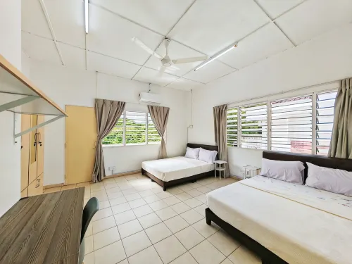 Spacious 9 Rooms house 23pax@Qbay Mall/Spice Arena - 2 ดาว