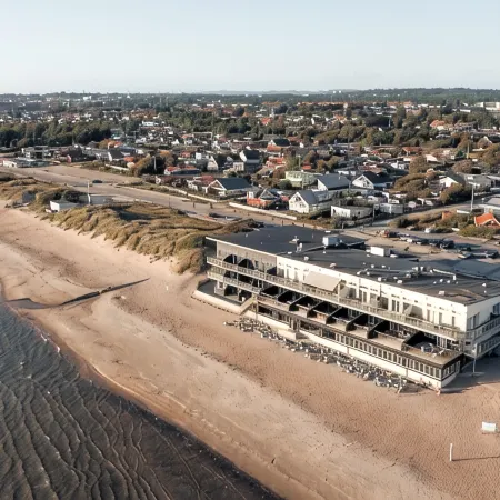 Ocean Hotel
