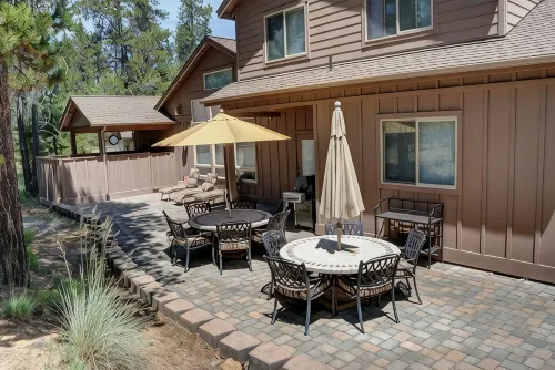 Premier Luxury Home with 6 Br/7 BA, Hot Tub, Game Room, Sharc Passes, A/C - Pools