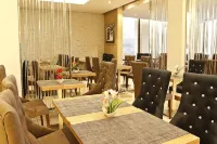 Hotel le Pacha - Airport Shuttle