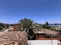 Cozy 2Bedroom Apartment with Sea View Rooftop - con vistas a la montaña