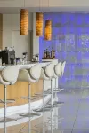 Chateau Royal Beach Resort & Spa, Noumea - bar