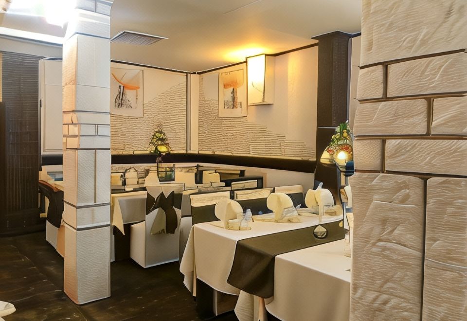 Hotel Verona - Housity