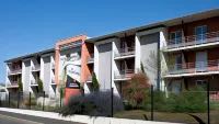 City Lodge Appart Hôtel Niort - parkir