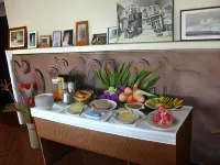 Hotel Victoria - พร้อมWifi