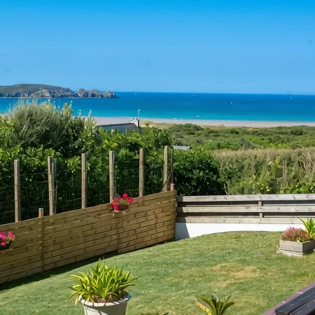 House with sea view, internet wifi