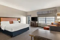 Hampton Inn & Suites Petoskey - 2-Star