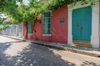 Exclusive Colonial Villa - Free Breakfast, Staff & Housekeeping, Walled City - Виллы