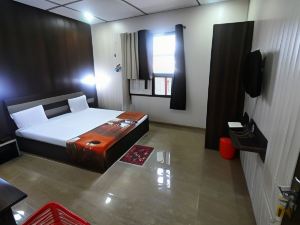 Hotel Bharat Bhoomi