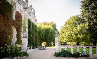 Chateau de Maumont