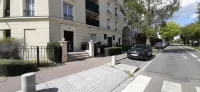 123Home-The Outlet Hotels in Bailly-Romainvilliers