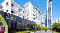 The Base Central Pattaya SKY Hotel berhampiran South Beach Pattaya