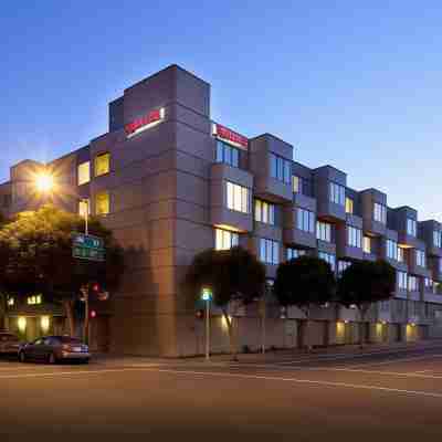 San Francisco Marriott Fisherman's Wharf Hotel Exterior