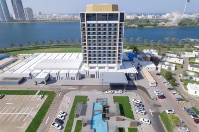 Hotel Holiday International