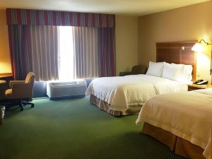 Hampton Inn Hays-North of I-70