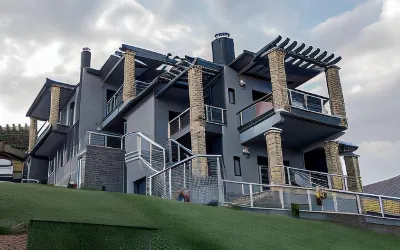 Paraiso Azul Villas Hôtels à : Distos