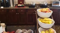 Abercorn Hotel, Trademark Collection by Wyndham - breakfast