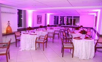 Atmosfera Hotel - Housity