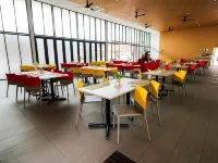 濱佳蘭湖景露台度假飯店 本那瓦鎮住宿飯店