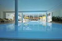Alpine Hideaway Zillertalerhof - 4 Sterne Superior - Pools