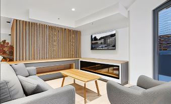 Brisbane City Apartments (Tank St CBD)