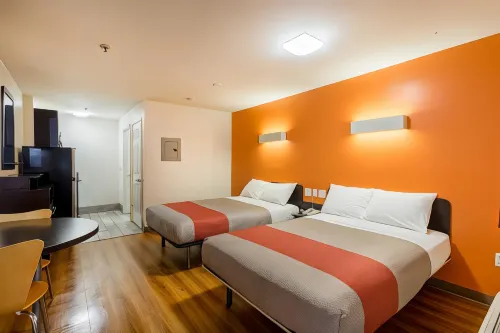 Motel 6 Greenville, SC Hotels in Travelers Rest