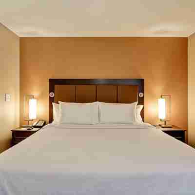 Homewood Suites by Hilton Waterloo/St. Jacobs Rooms