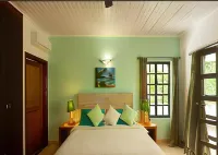 La Digue Self-Catering Apartments Hotels in La Digue