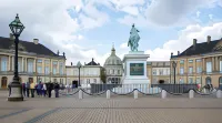 Queens Courtyard by Daniel&Jacob's