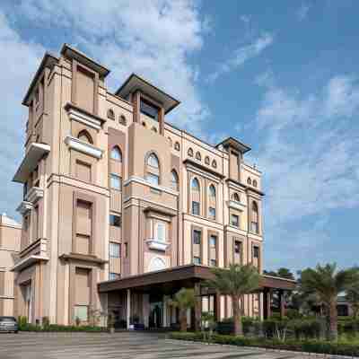 Geeta Sarovar Portico, Panipat Hotel Exterior