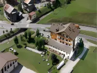 Wellness Hotel Dolomia Hotels in Soraga