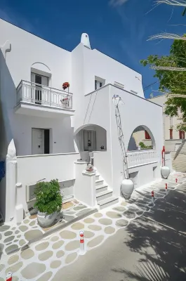Naxos Evilion Luxury Apartments & Suites