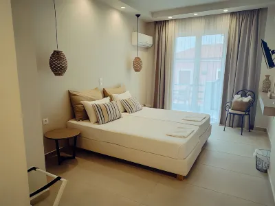 Akrogiali Hotels in Agistri Town