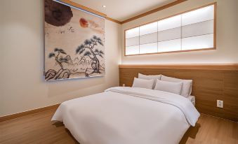 Gongju Mori's Forest Pension