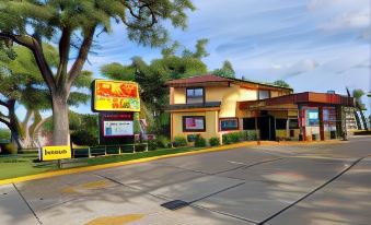 Twin Star Lodge