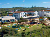 Margate Beach Club - 4-Star