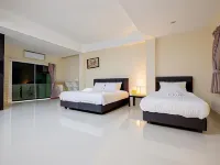 Wisdom Hotel Hotels in Mueang Samut Songkhram