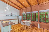 Hotel Guiones Hotels near Nosara Beach (Playa Guiones)