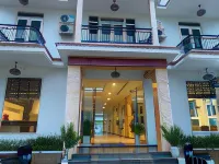 Orchid Riverside Villa - 2 Yıldız