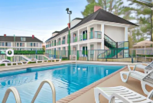 데이즈 인 바이 윈덤 아메리쿠스