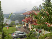 Agritur Vista Lago Các khách sạn ở Fondo