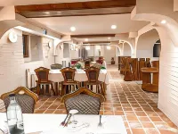 Hotel Apollo Central Hotels in Шура-Маре