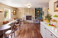 Coachman's Inn, A Four Sisters Inn