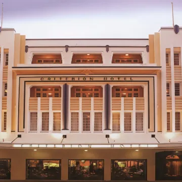Criterion Hotel Perth Hotels near London Court