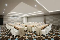 Hotel Santika Kelapa Gading - 3-Star