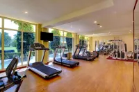 Hotel Clarks Shiraz Hotels in Agra