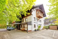 Hotel Heigl Hotels in Baierbrunn